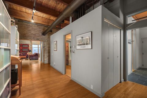 Tiny photo for 540 N Lake Shore Drive #420, Chicago, IL 60611 (MLS # 12572826)