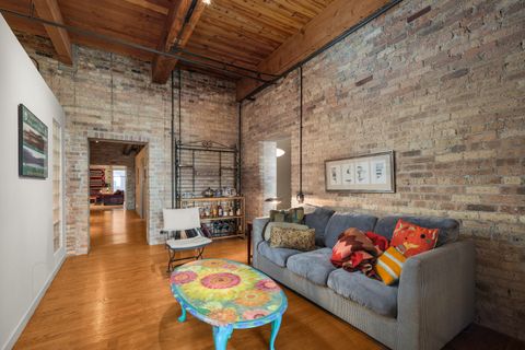 Tiny photo for 540 N Lake Shore Drive #420, Chicago, IL 60611 (MLS # 12572826)