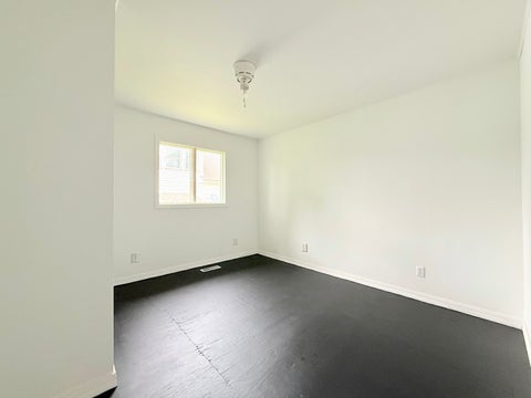 Tiny photo for 609 S Ledford Street, Harrisburg, IL 62946 (MLS # 12756462)