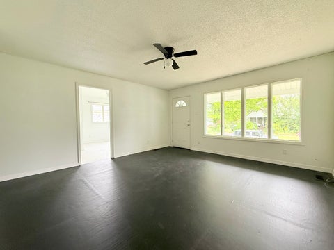Tiny photo for 609 S Ledford Street, Harrisburg, IL 62946 (MLS # 12756462)