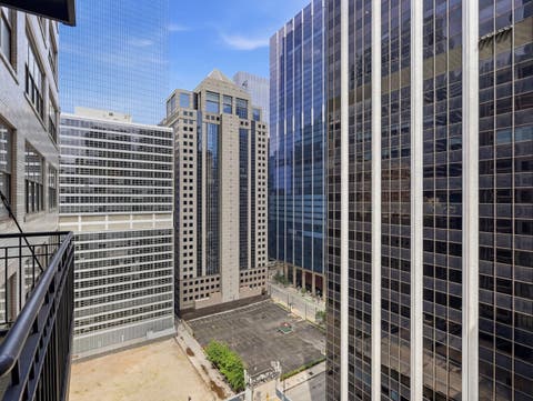 Tiny photo for 212 W Washington Street #1707, Chicago, IL 60606 (MLS # 12673996)
