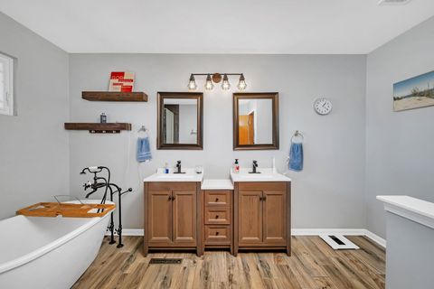 Tiny photo for 24450 Arrowhead Drive, Manhattan, IL 60442 (MLS # 12580182)