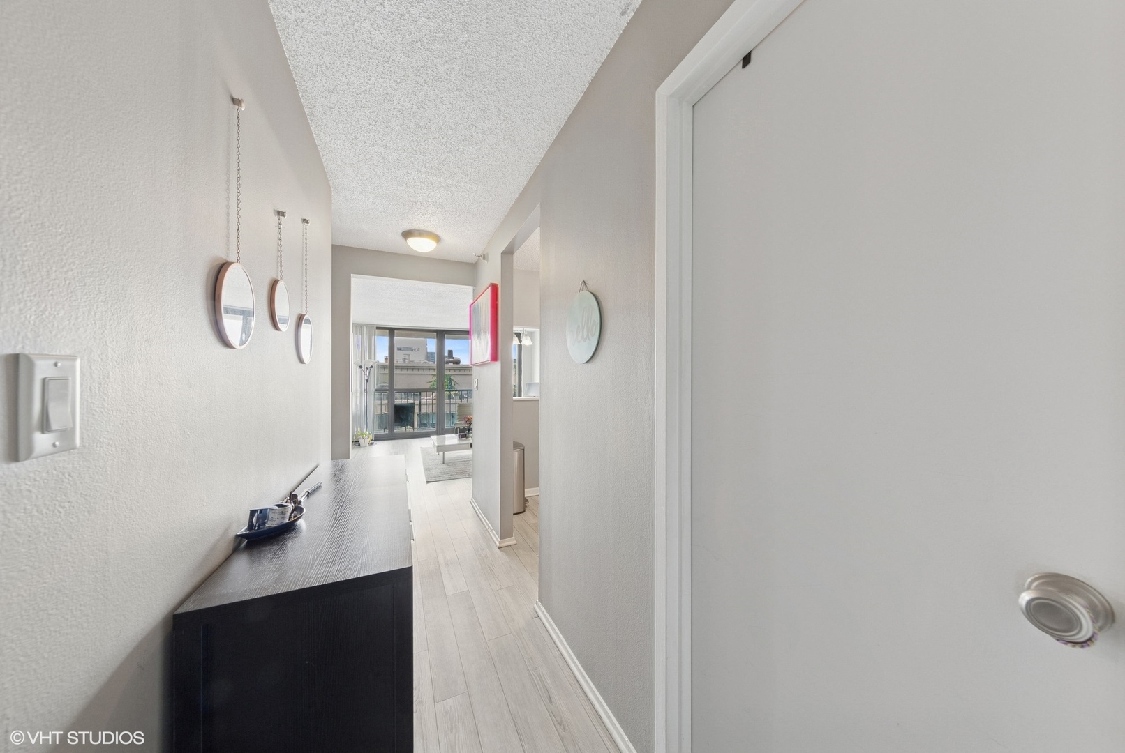 10 E Ontario Street 2806