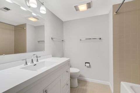 Tiny photo for 322 Park Avenue #2A, Clarendon Hills, IL 60514 (MLS # 12473749)