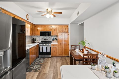 Tiny photo for 16718 PAXTON Avenue #1S, Tinley Park, IL 60477 (MLS # 12503013)