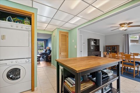 Tiny photo for 320 Harmony Drive, North Aurora, IL 60542 (MLS # 12481186)