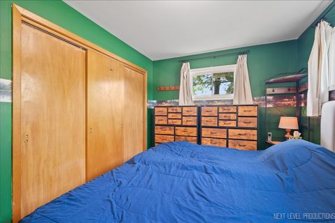 Tiny photo for 320 Harmony Drive, North Aurora, IL 60542 (MLS # 12481186)