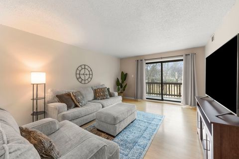 Tiny photo for 8000 WOODGLEN Lane #102, Downers Grove, IL 60516 (MLS # 12577047)