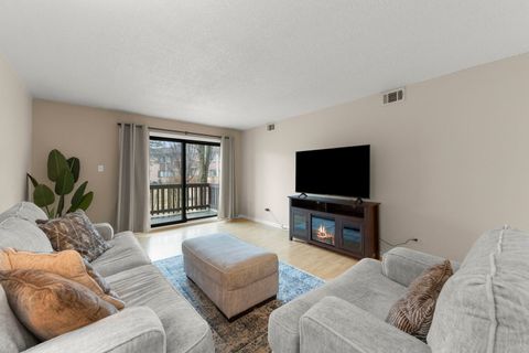 Tiny photo for 8000 WOODGLEN Lane #102, Downers Grove, IL 60516 (MLS # 12577047)