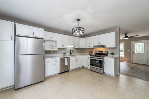 Tiny photo for 1915 Joppa Avenue, Zion, IL 60099 (MLS # 12745791)