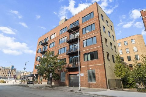 1152 W Fulton Market 4A Chicago IL 60607