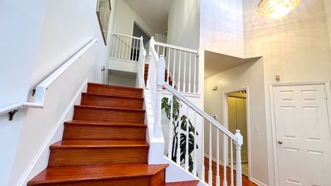 Tiny photo for 968 Knowles Road, Gurnee, IL 60031 (MLS # 12526828)