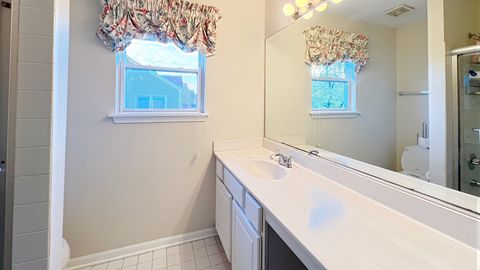 Tiny photo for 968 Knowles Road, Gurnee, IL 60031 (MLS # 12526828)