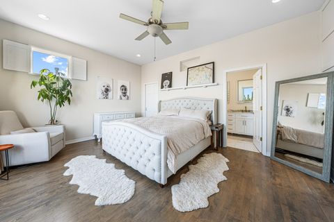 Tiny photo for 956 N Wood Street #PH, Chicago, IL 60622 (MLS # 12558345)