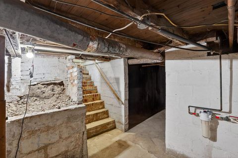 Tiny photo for 822 W Kennicott Street, Carbondale, IL 62901 (MLS # 12617811)