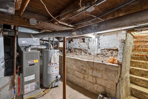 Tiny photo for 822 W Kennicott Street, Carbondale, IL 62901 (MLS # 12617811)