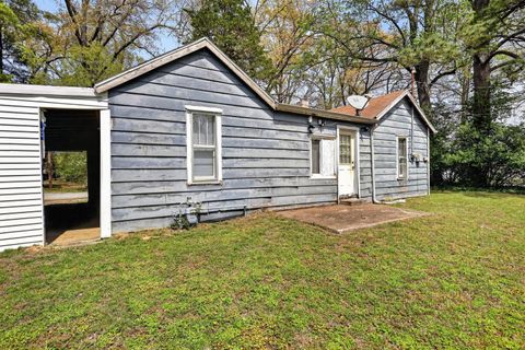 Tiny photo for 822 W Kennicott Street, Carbondale, IL 62901 (MLS # 12617811)