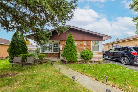 A home in Oak Lawn