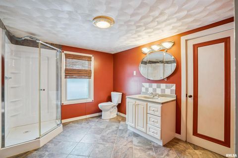 Tiny photo for 5001 NORTHWEST Boulevard, Davenport, IA 52806 (MLS # QC4269770)