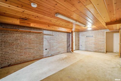 Tiny photo for 5001 NORTHWEST Boulevard, Davenport, IA 52806 (MLS # QC4269770)
