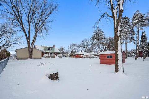 Tiny photo for 5001 NORTHWEST Boulevard, Davenport, IA 52806 (MLS # QC4269770)
