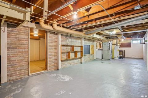 Tiny photo for 5001 NORTHWEST Boulevard, Davenport, IA 52806 (MLS # QC4269770)