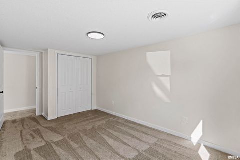 Tiny photo for 1501 43RD Street, Moline, IL 61265 (MLS # QC4269236)