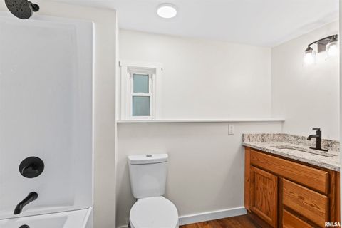 Tiny photo for 1501 43RD Street, Moline, IL 61265 (MLS # QC4269236)