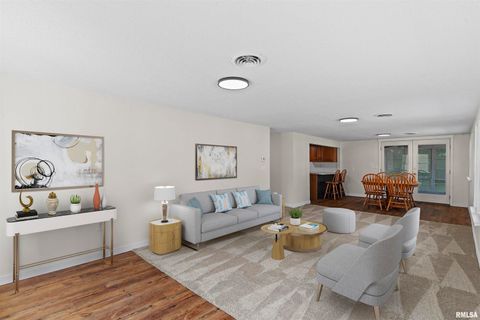 Tiny photo for 1501 43RD Street, Moline, IL 61265 (MLS # QC4269236)