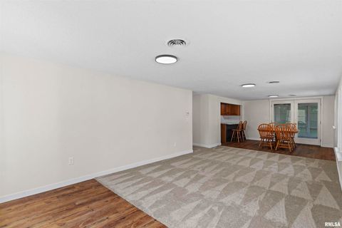 Tiny photo for 1501 43RD Street, Moline, IL 61265 (MLS # QC4269236)