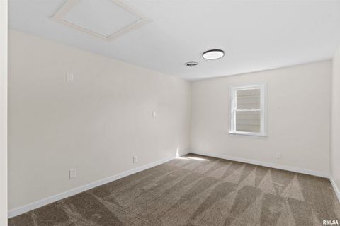 Tiny photo for 1501 43RD Street, Moline, IL 61265 (MLS # QC4269236)