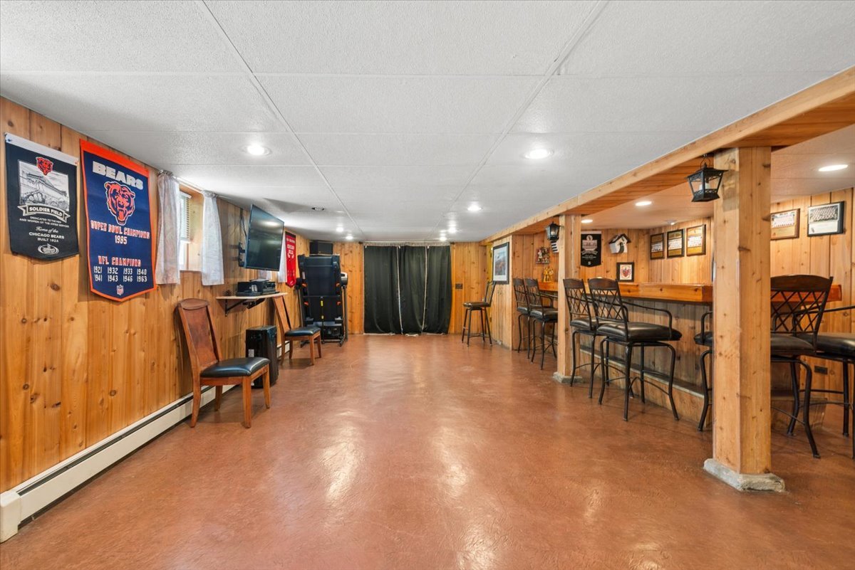 4924 N Seeley Ave, Chicago, IL, 60625, USA, 3 Bedrooms Bedrooms, ,3 BathroomsBathrooms,Residential,Pending,4924 N Seeley Ave,12646481