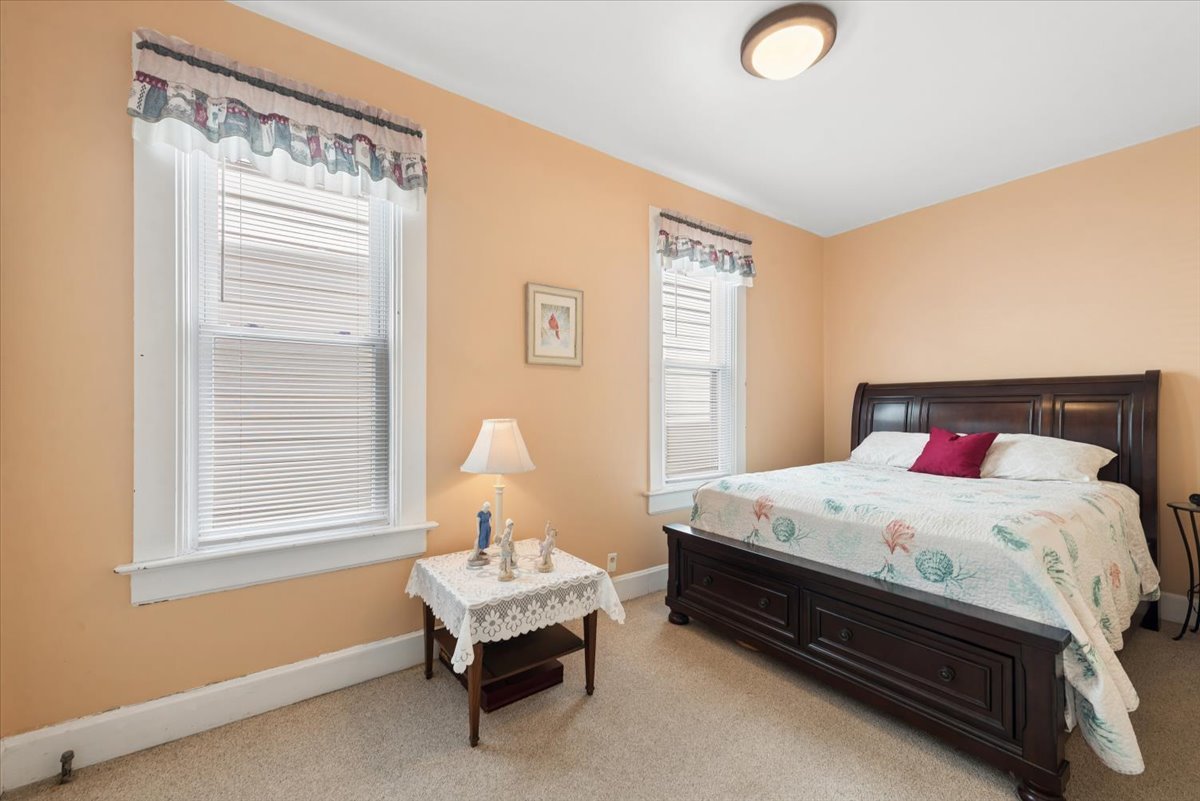 4924 N Seeley Ave, Chicago, IL, 60625, USA, 3 Bedrooms Bedrooms, ,3 BathroomsBathrooms,Residential,Pending,4924 N Seeley Ave,12646481
