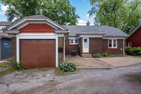 Tiny photo for 2516 Middle Road, Davenport, IA 52803 (MLS # 12712893)