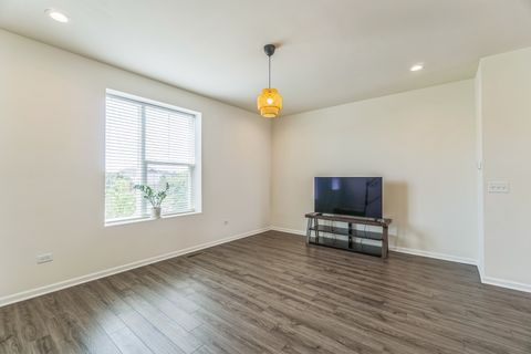 Tiny photo for 4138 Irving Road, Aurora, IL 60504 (MLS # 12495944)