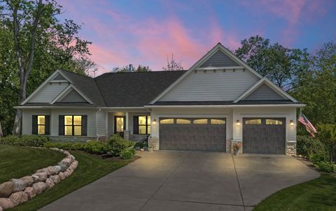 Single Family Residence in Lake Geneva WI 1510 Waterview Way.jpg