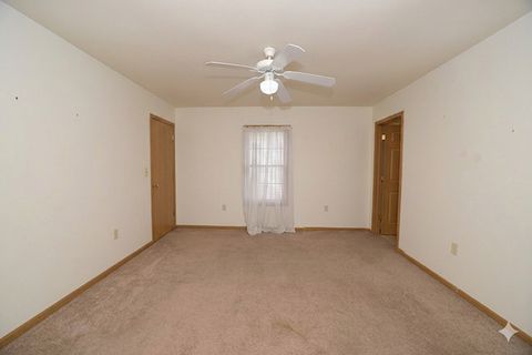 Tiny photo for 420 Adams Street, Ottawa, IL 61350 (MLS # 12584417)