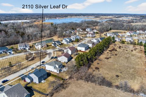Tiny photo for 2110 Silver Leaf Drive, Island Lake, IL 60042 (MLS # 12578525)