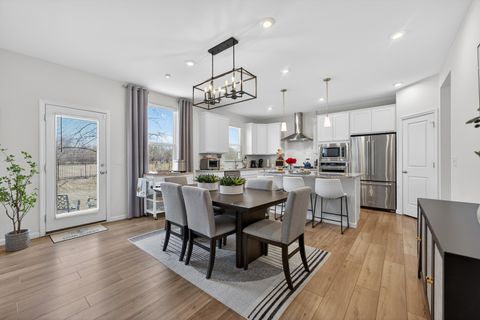 Tiny photo for 2110 Silver Leaf Drive, Island Lake, IL 60042 (MLS # 12578525)