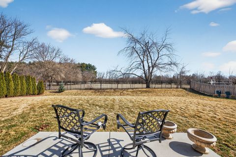 Tiny photo for 2110 Silver Leaf Drive, Island Lake, IL 60042 (MLS # 12578525)