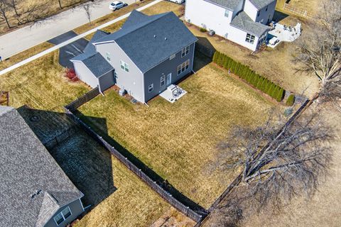 Tiny photo for 2110 Silver Leaf Drive, Island Lake, IL 60042 (MLS # 12578525)