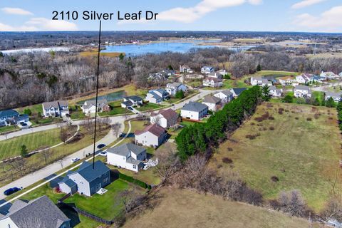 Tiny photo for 2110 Silver Leaf Drive, Island Lake, IL 60042 (MLS # 12578525)