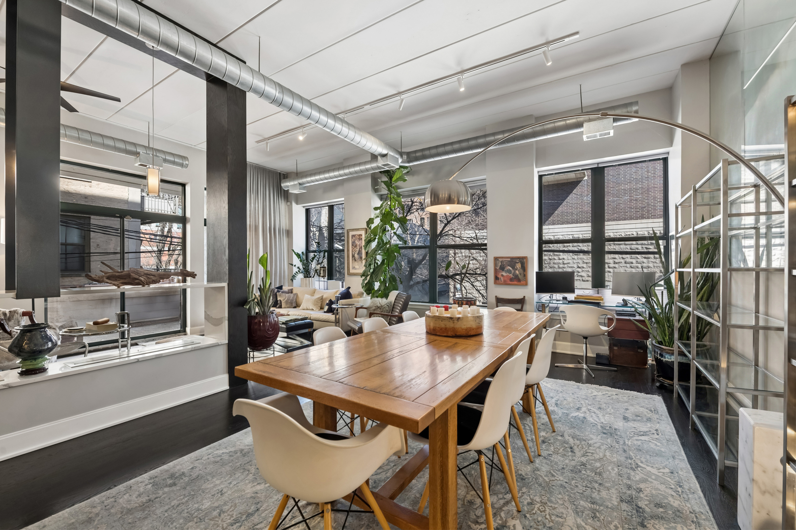 936 W MADISON Street 2A