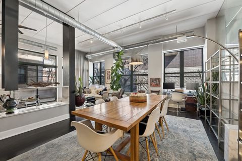 Tiny photo for 936 W MADISON Street #2A, Chicago, IL 60607 (MLS # 12578502)