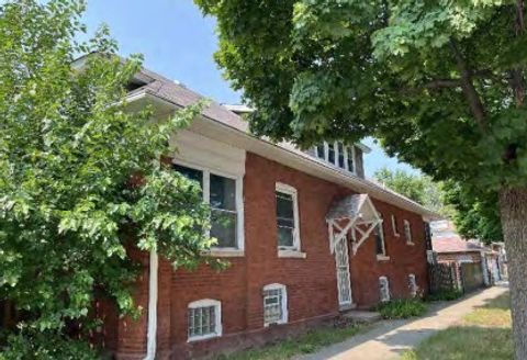 Photo of 7700 S Yates Boulevard, Chicago, IL 60649 (MLS # 12531685)