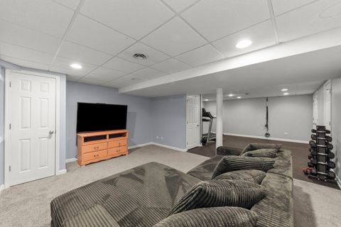 Tiny photo for 842 Dalton Lane, Bolingbrook, IL 60490 (MLS # 12585140)