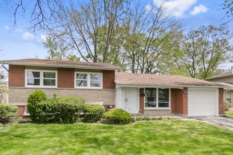 2706 TURTLE CREEK Drive Hazel Crest IL 60429