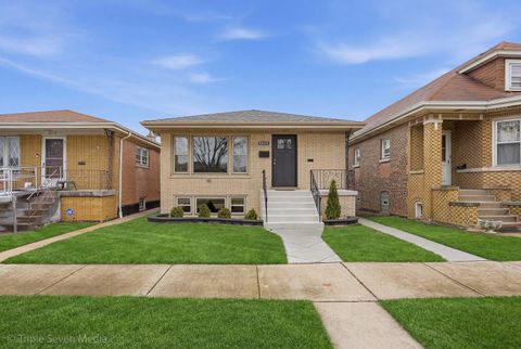 Tiny photo for 5115 S Melvina Avenue, Chicago, IL 60638 (MLS # 12624816)