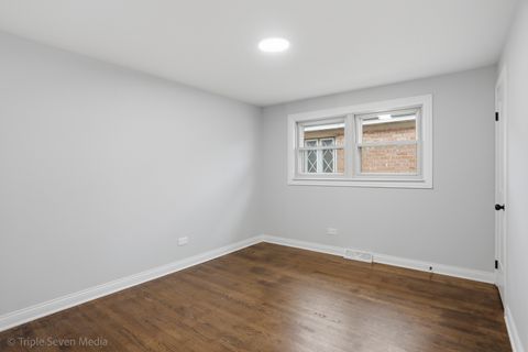 Tiny photo for 5115 S Melvina Avenue, Chicago, IL 60638 (MLS # 12624816)