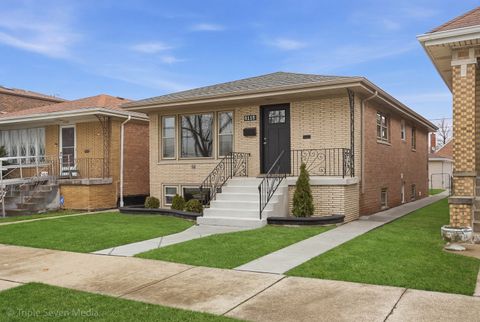 Tiny photo for 5115 S Melvina Avenue, Chicago, IL 60638 (MLS # 12624816)